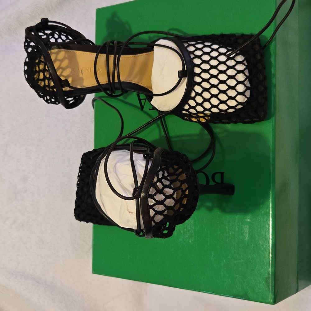 Bottega Veneta Black Mesh Stiletto Heels With Dust Bags For Shoes and Extra Taps - Picture 3 of 5